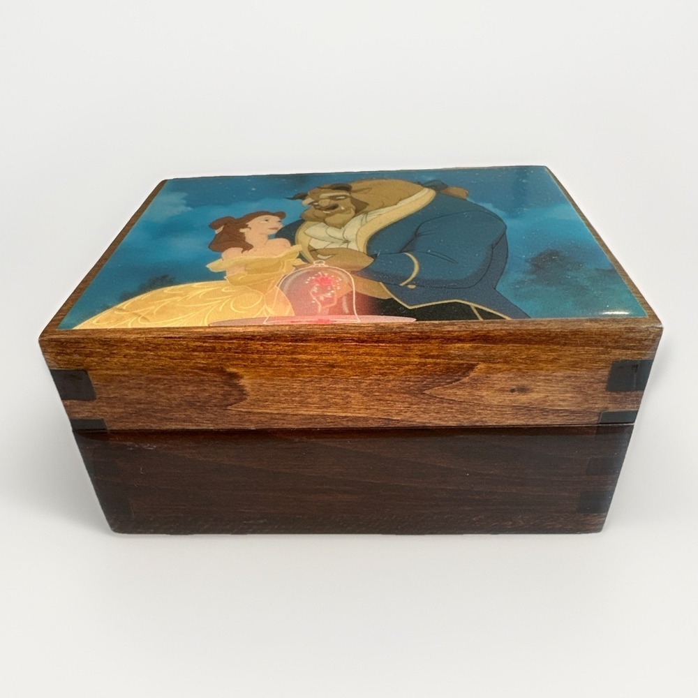 Disney BEAUTY & the BEAST Belle Collectible Small Musical Jewelry Box Works RARE